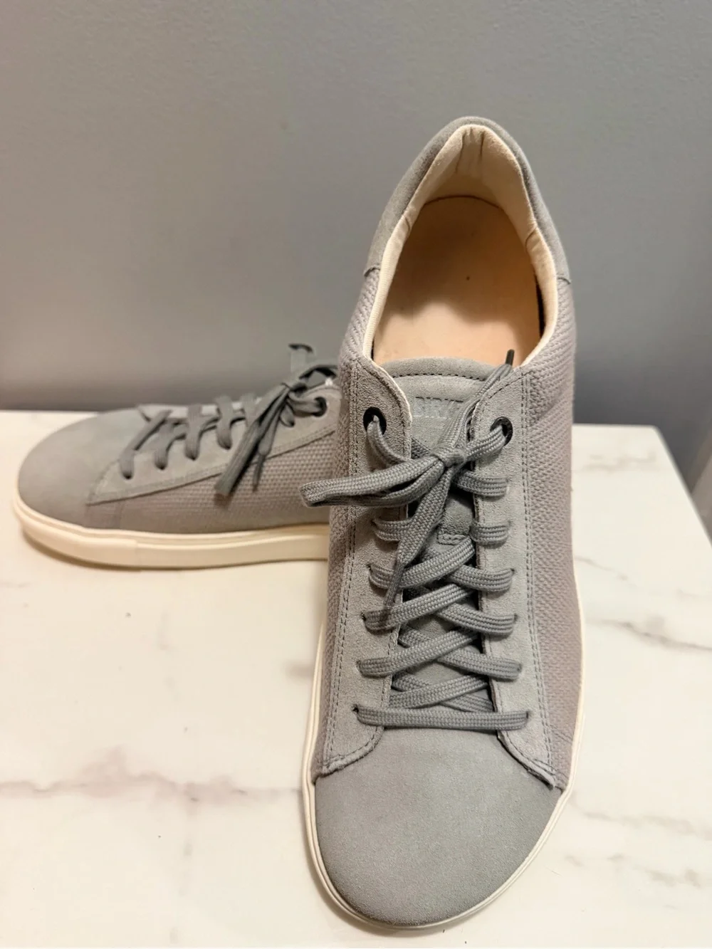 Birkenstock bend Low-Top Sneakers in Light Gray and Cream Sole